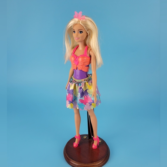 Mattel 2015 Dreamtopia Princess Barbie Doll Blonde Hair Flat Feet + Outfit - Picture 10 of 12